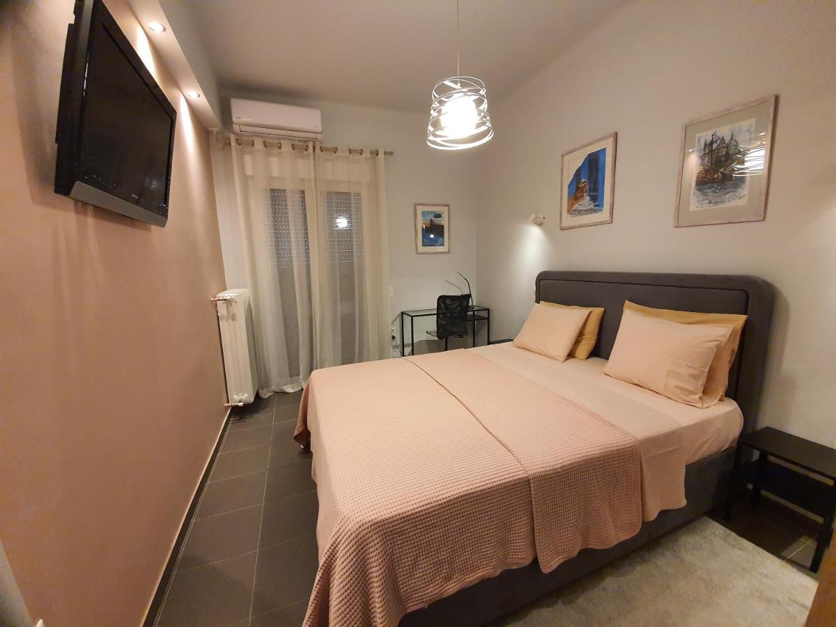 Lukas-2 B/R Luxurious Flat With Veranda Atenas Exterior foto