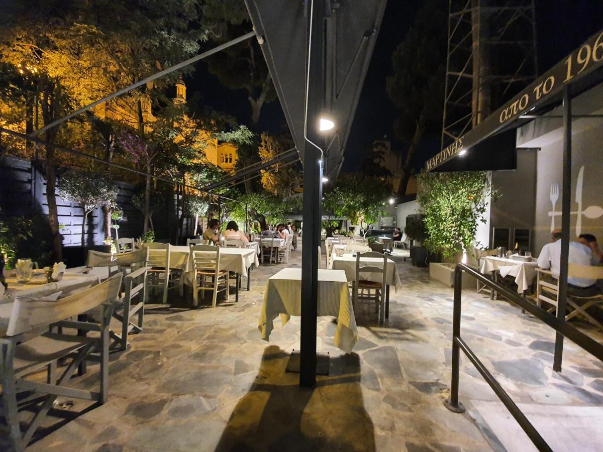 Lukas-2 B/R Luxurious Flat With Veranda Atenas Exterior foto
